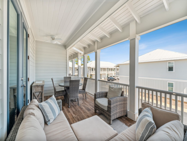 Luxury 5-Bedroom Vacation Townhome in Seagrove Beach - Golf Cart included